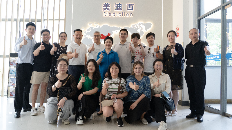 上海市欧美同学会邀请荷兰博士团参访pp电子，共探创新发展路径